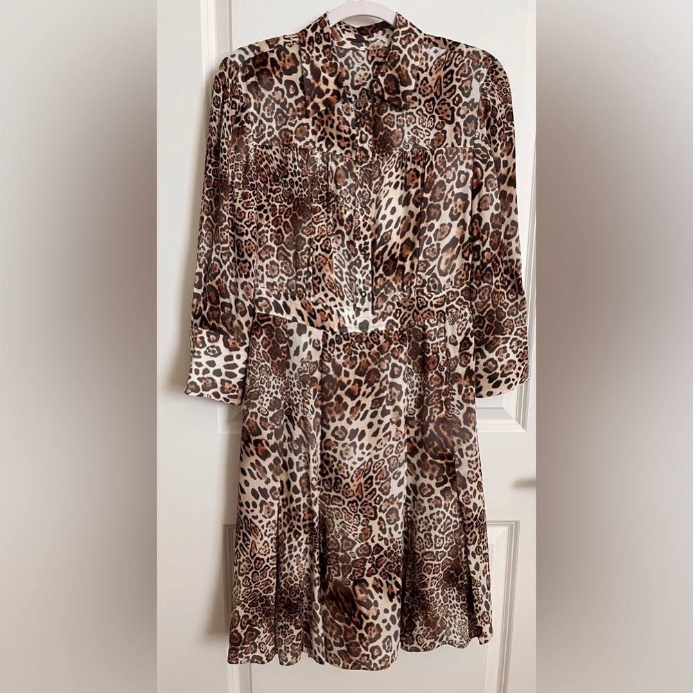 ElieTahari Leopard dress in excellent preloved condition.